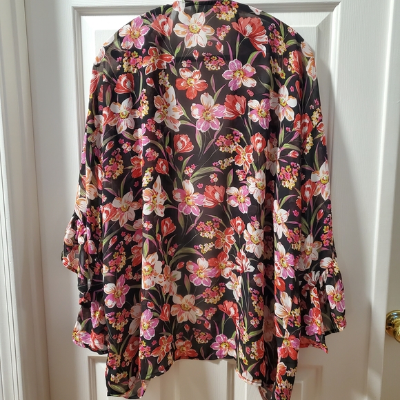 πΈβ Umgee Women's Floral Kimono β Size Large πΈ - Picture 3 of 4